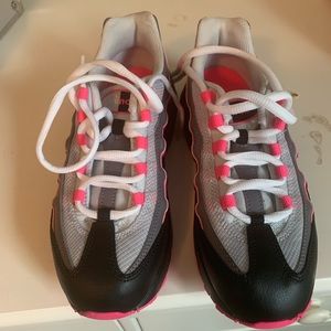 Girls Nike AirMax 95s